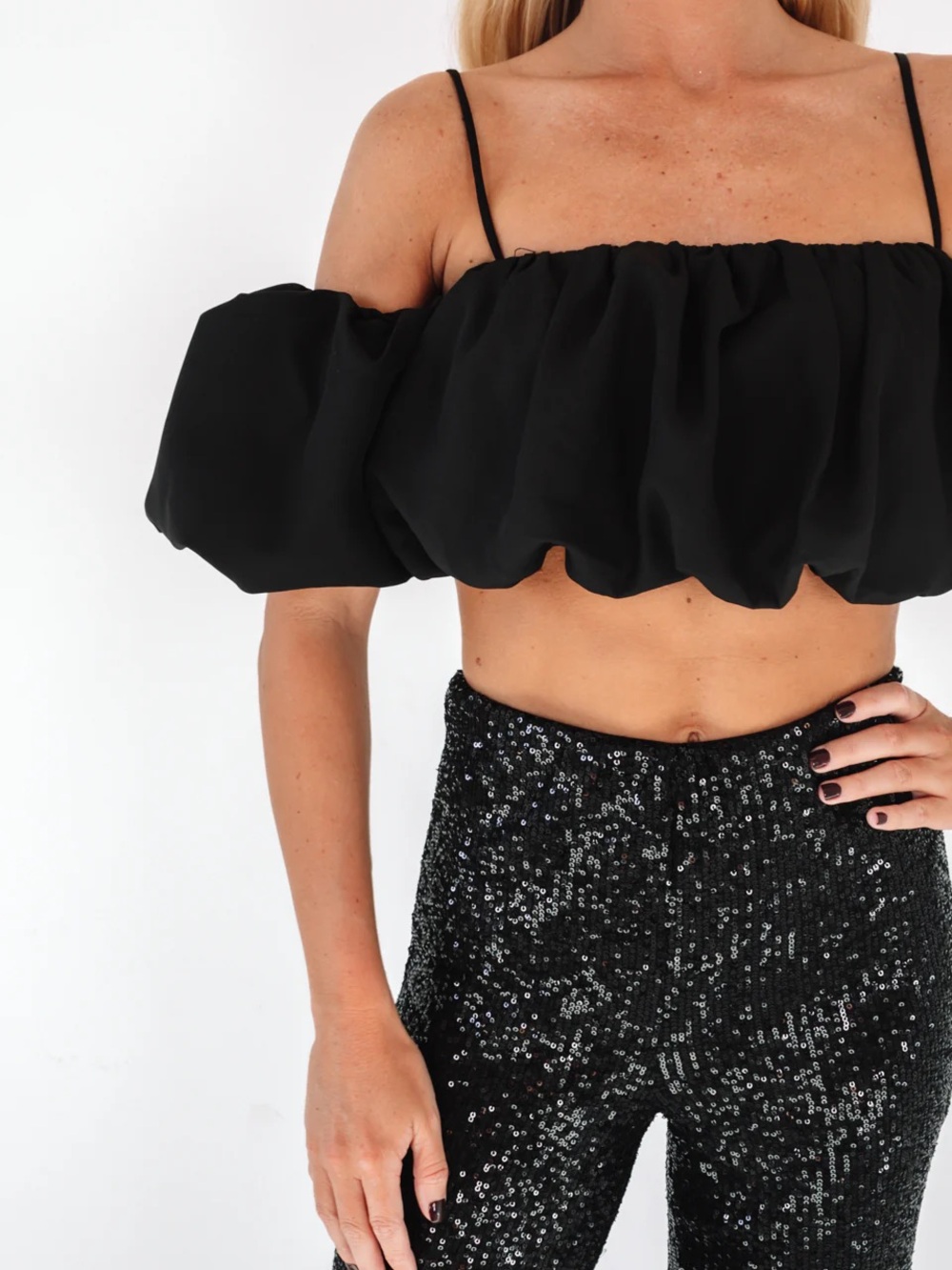 Black Off-Shoulder Ruffle Crop Top NWT Small